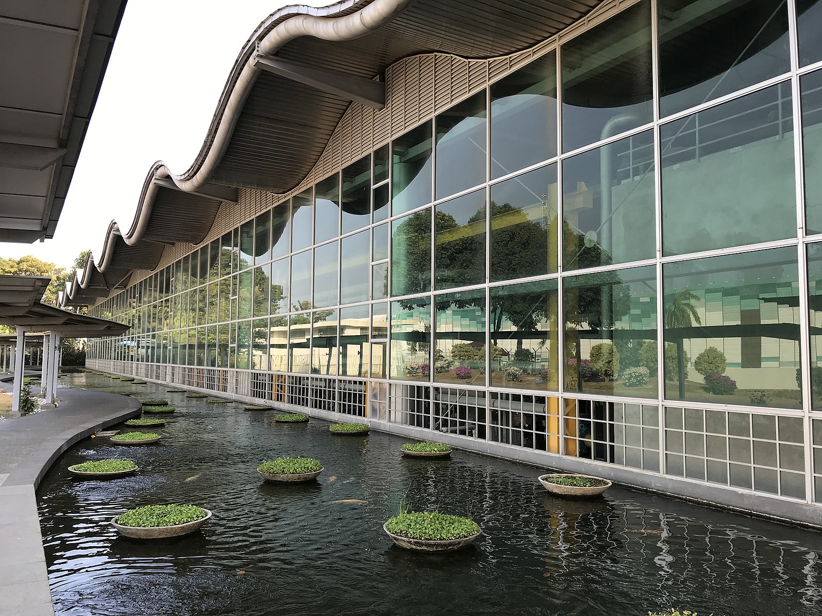 NEWater: Singapore’s Answer to Water Security – Sow4Future